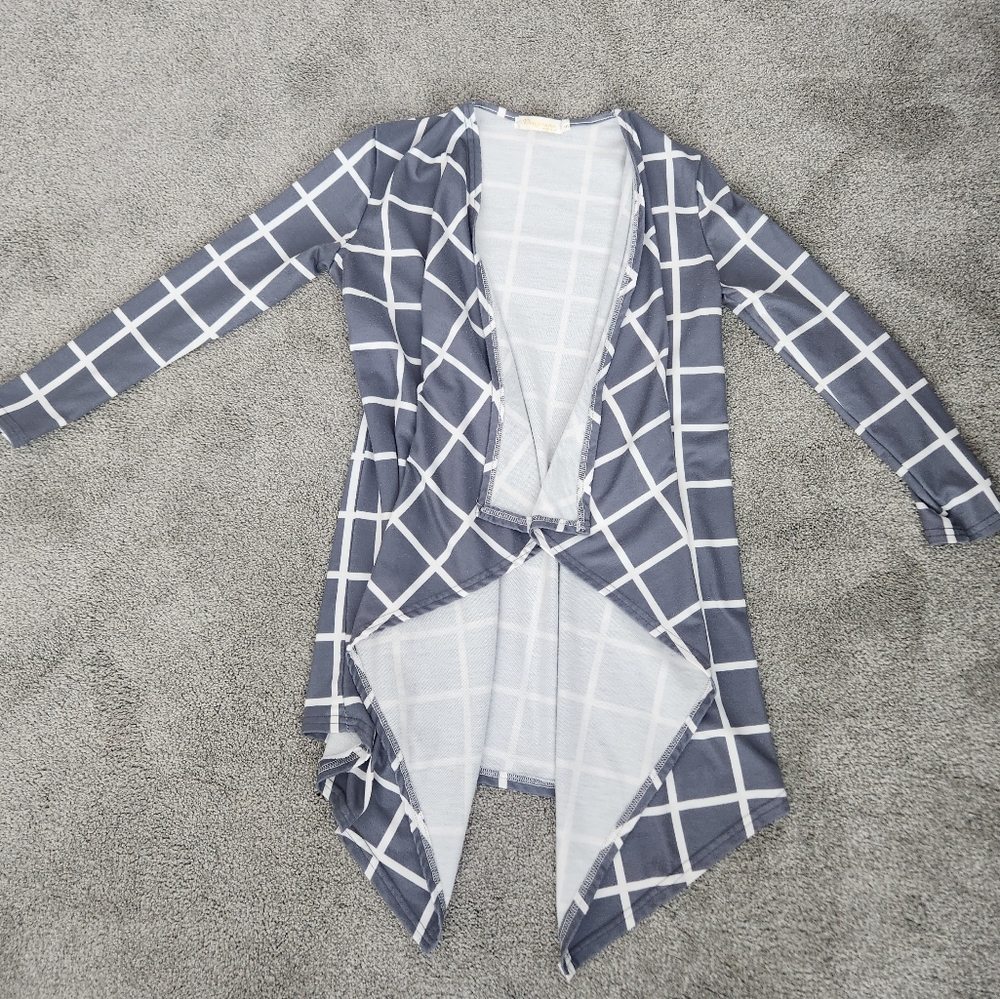 * Drape Front Cardigan - Picture 6 of 9